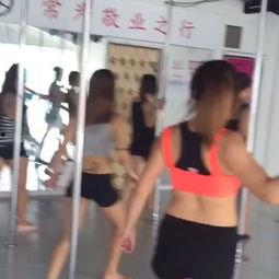 罗兰钢管舞视频,舞动激情，展现钢管舞魅力